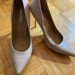 Public desire heels